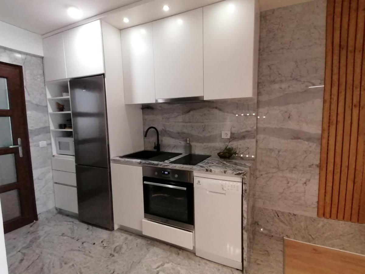 Dom Loron Apartment Porec Bagian luar foto