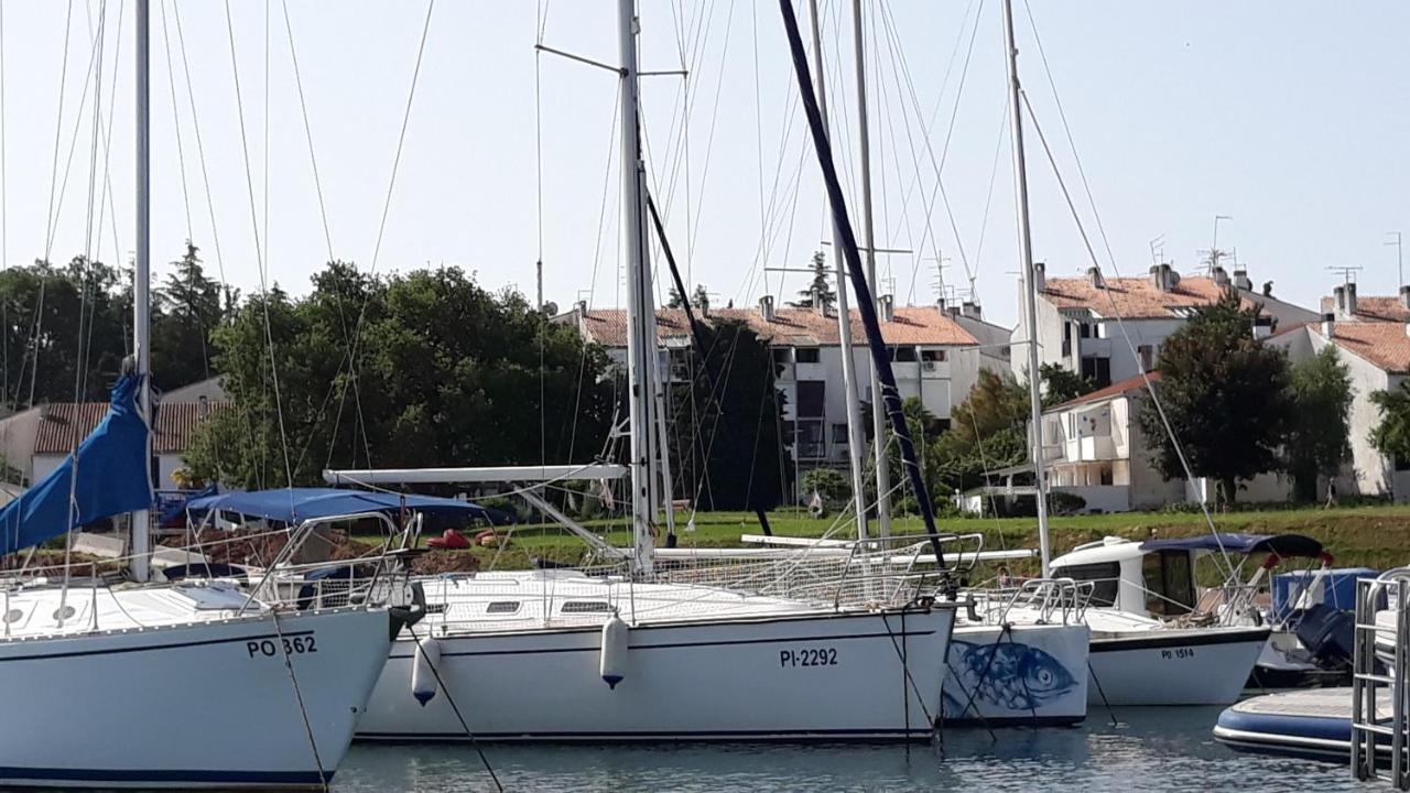 Dom Loron Apartment Porec Bagian luar foto